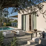 Aqua Terra 4*