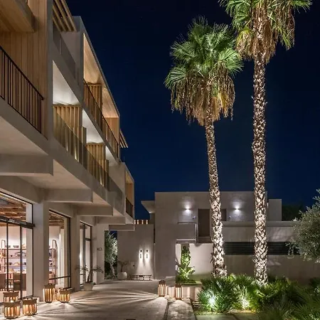 Aqua Terra 4*