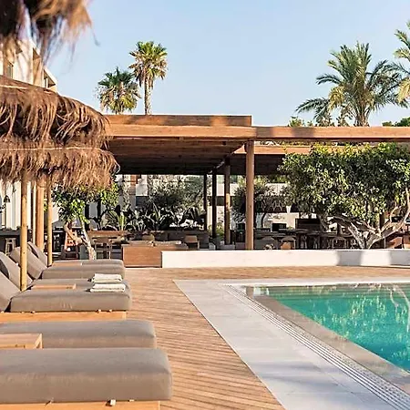 Aqua Terra 4*